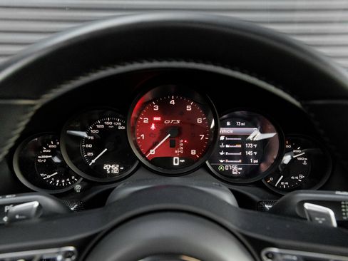 Used 2019 Porsche 911 Carrera GTS image 20