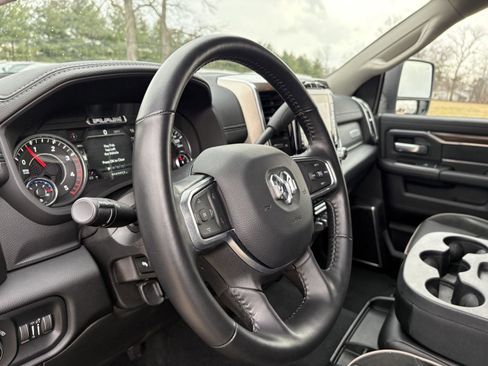 Used 2024 RAM 2500 Laramie image 8