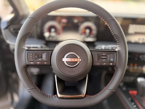 New 2026 Nissan Kicks SR image 7