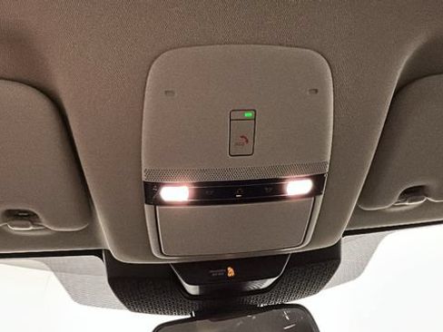 Used 2023 Nissan Ariya FWD image 25