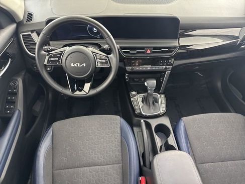 Certified 2024 Kia Seltos S image 25
