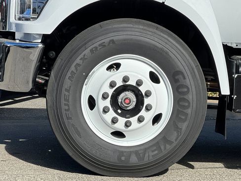 New 2026 Ford F650 2WD Regular Cab Super Duty image 16
