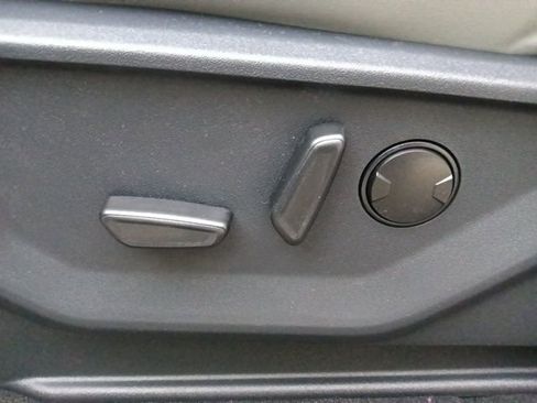 New 2025 Ford Expedition Active AWD/4WD image 16