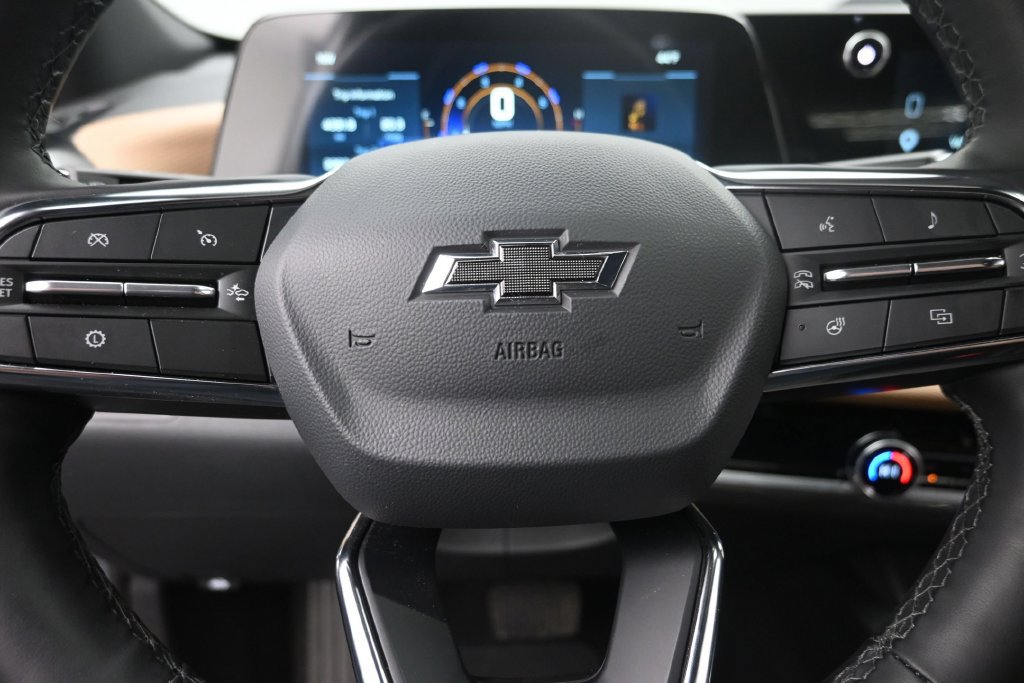 Used 2026 Chevrolet Equinox ACTIV AWD/4WD image 19