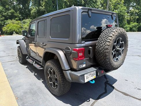 Used 2021 Jeep Wrangler Unlimited Rubicon 4xe w/ Cold Weather Group AWD/4WD image 14