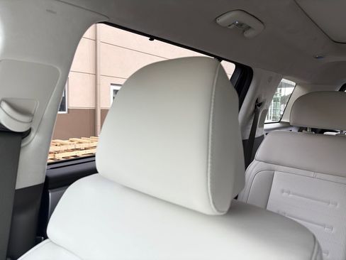 New 2025 Hyundai Santa Fe Calligraphy image 15