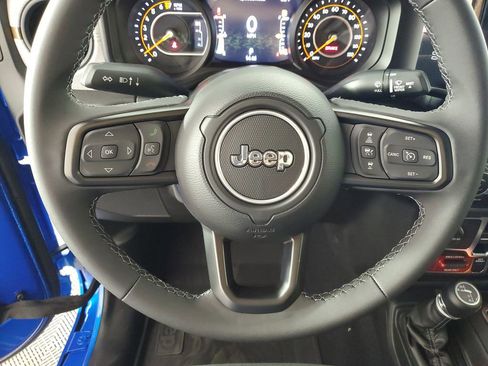 New 2025 Jeep Gladiator Willys image 20