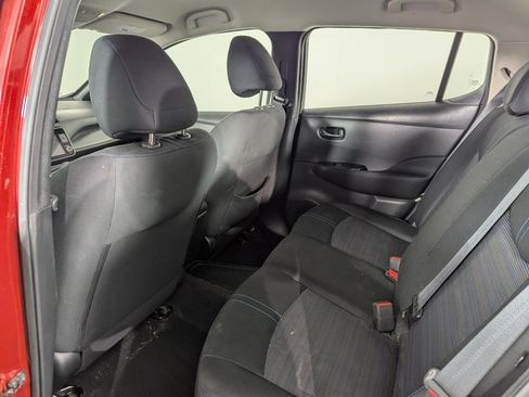 Used 2019 Nissan Leaf SV Plus w/ SV Plus Technology Package image 17