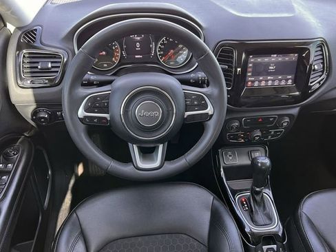 Used 2021 Jeep Compass Latitude w/ Sun and Sound Group image 12