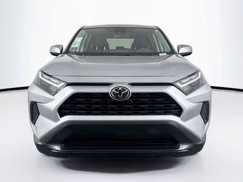 Used 2025 Toyota RAV4 LE FWD image 8