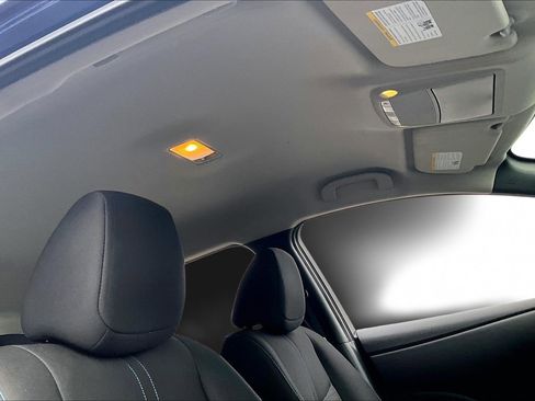 Used 2023 Nissan Leaf S image 25