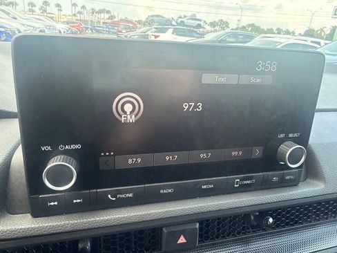 Used 2025 Honda CR-V EX image 14