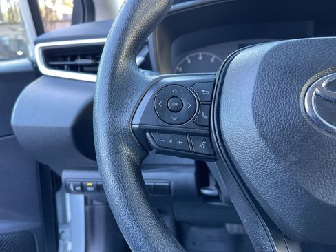 Used 2024 Toyota Corolla LE image 16