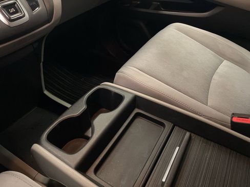 Used 2019 Honda Odyssey EX image 25