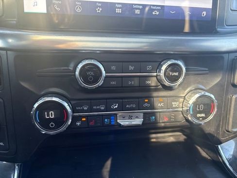 Used 2021 Ford F150 Lariat w/ Equipment Group 502A High image 25