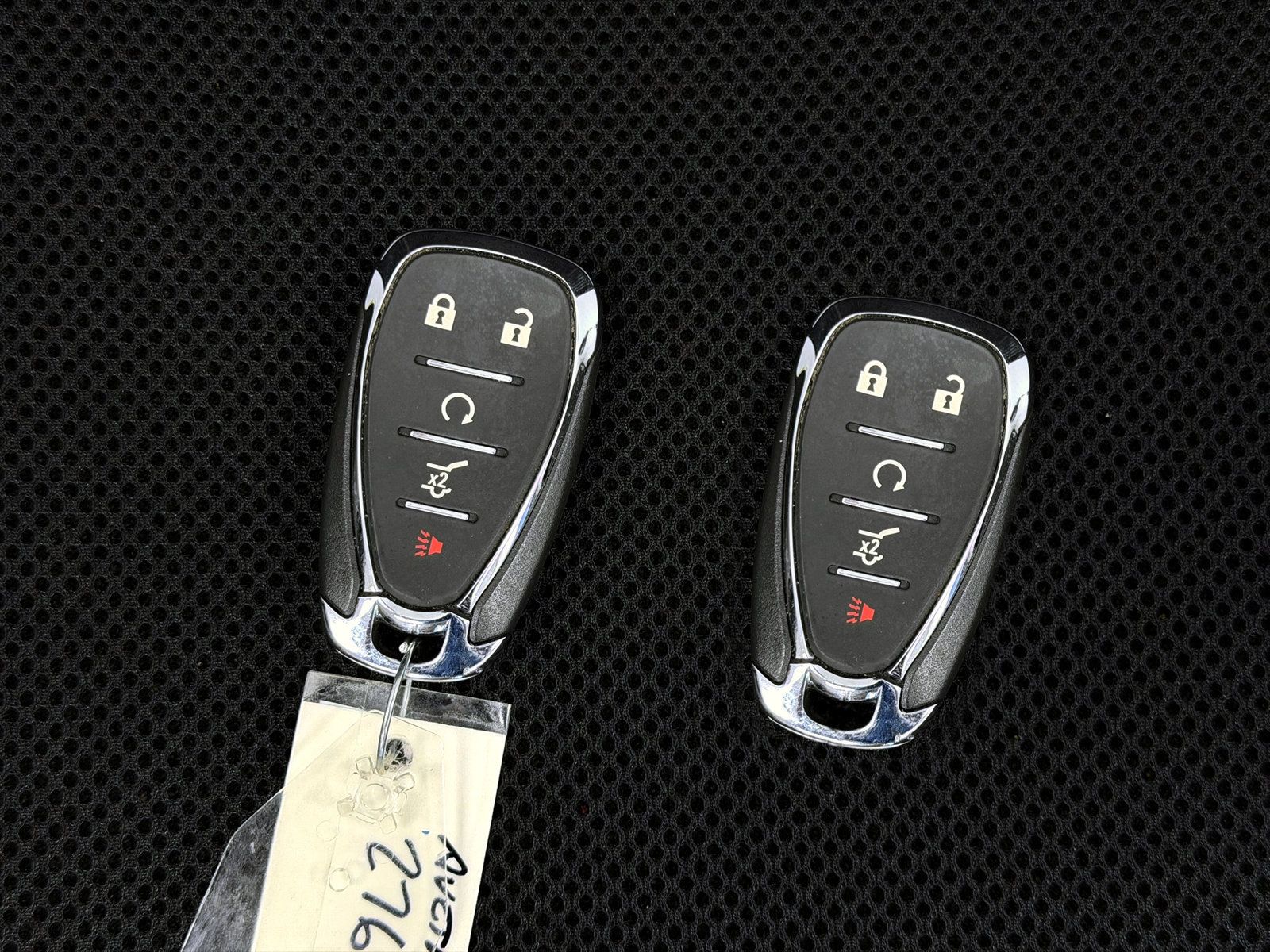 Used 2023 Chevrolet Traverse LT FWD image 9
