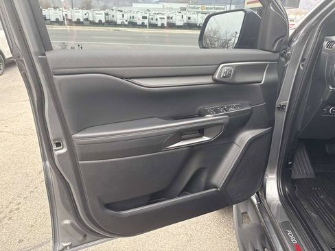 Used 2025 Ford Ranger Raptor image 12