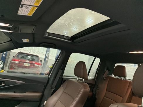 Used 2024 Honda Ridgeline RTL image 18