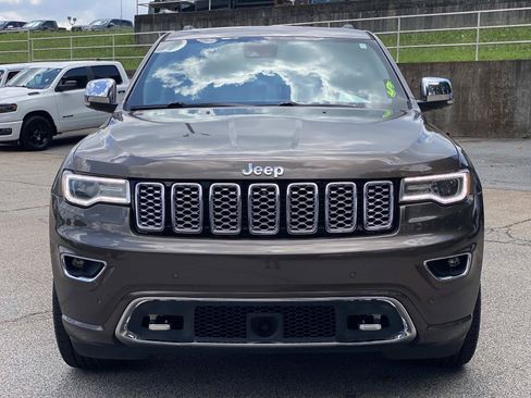 Used 2017 Jeep Grand Cherokee Overland w/ Jeep Active Safety Group RWD image 11