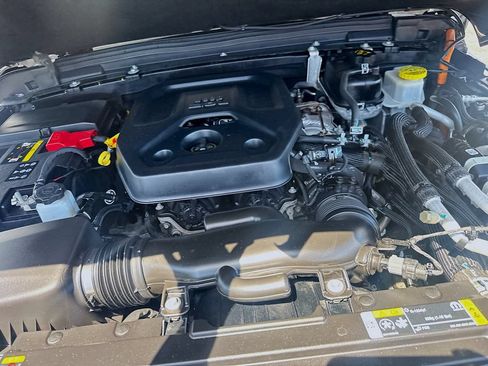 Used 2023 Jeep Wrangler Unlimited w/ 8.4" Radio Group AWD/4WD image 34