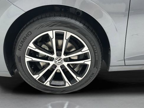 Used 2025 Volkswagen Jetta Sport FWD image 9
