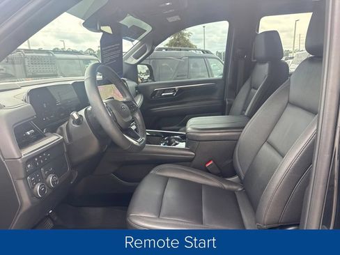 Used 2025 Chevrolet Tahoe Z71 w/ Comfort Package AWD/4WD image 9