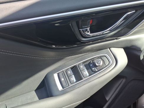 Certified 2023 Subaru Outback Limited image 13