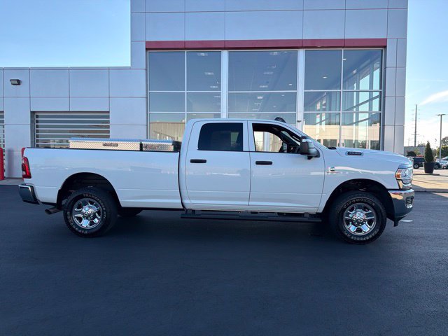 Used 2024 RAM 3500 Tradesman w/ Towing Technology Group AWD/4WD image 8