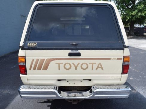 Used 1988 Toyota Pickup SR5 image 18