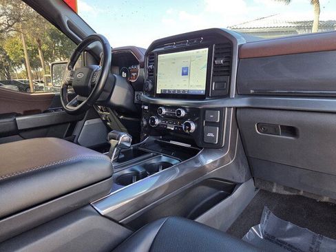 Used 2023 Ford F150 Lariat image 11