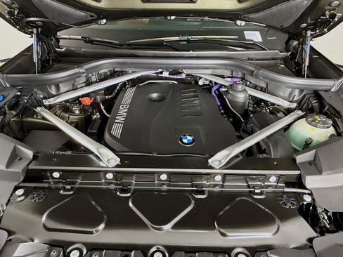 New 2026 BMW X5 xDrive40i w/ M Sport Package image 32