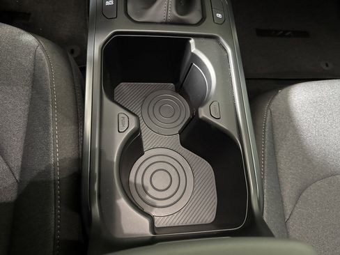 New 2025 Kia K4 LXS image 23