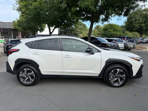 Used 2024 Subaru Crosstrek 2.0i Premium AWD/4WD image 11