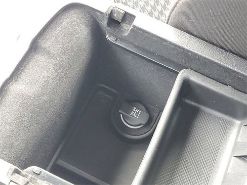 Certified 2023 Dodge Charger SXT image 29