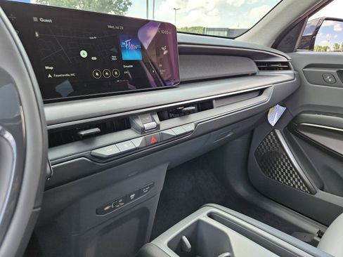 New 2026 Kia EV9 Wind image 13