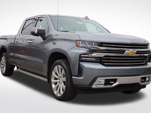Used 2020 Chevrolet Silverado 1500 High Country image 1