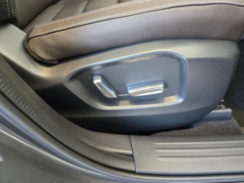 New 2025 MAZDA CX-5 Signature image 4