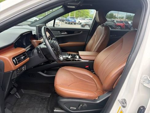 Certified 2022 Lincoln Nautilus Reserve AWD/4WD image 14