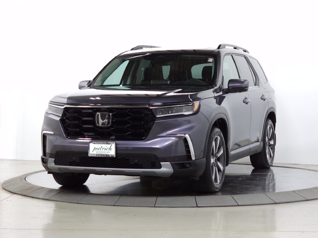 Used 2025 Honda Pilot Elite image 3