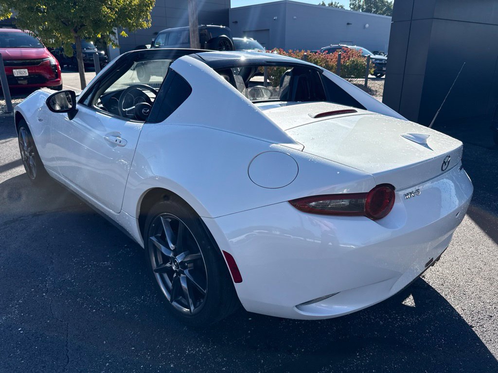 Used 2020 MAZDA MX-5 Miata RF Grand Touring RWD image 3