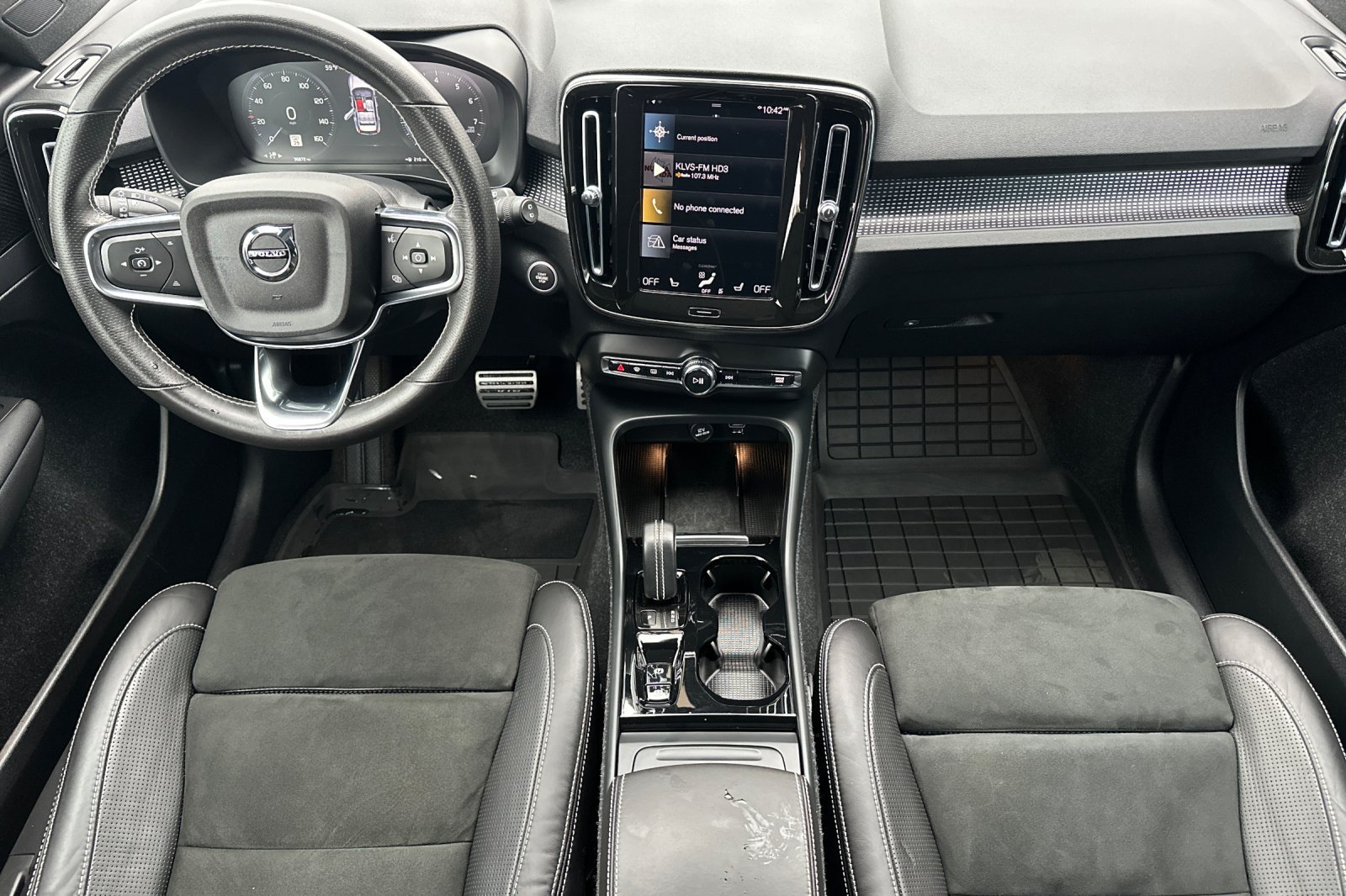Used 2021 Volvo XC40 T5 R-Design AWD/4WD image 13