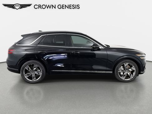 New 2023 Genesis Electrified GV70 Advanced image 8
