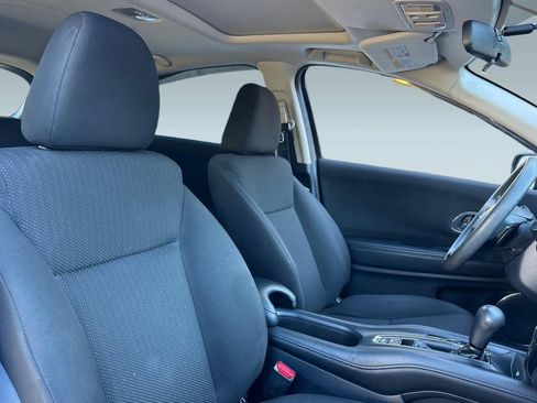 Used 2016 Honda HR-V EX image 30