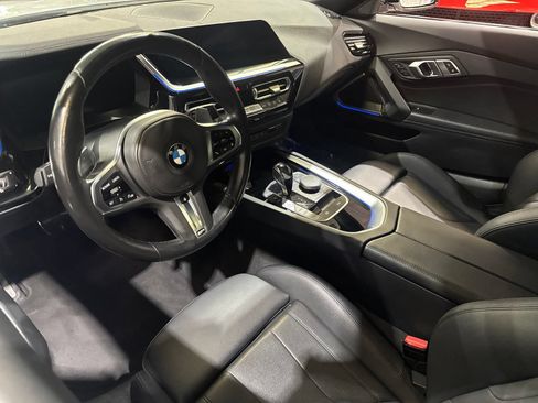 Used 2020 BMW Z4 sDrive30i w/ M Sport Package RWD image 19