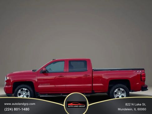 Used 2018 Chevrolet Silverado 1500 LT w/ All Star Edition image 2