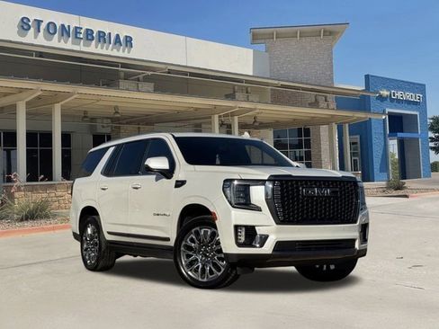 Used 2024 GMC Yukon Denali Ultimate image 2