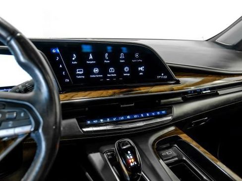 Used 2022 Cadillac Escalade ESV Sport Platinum w/ Heavy-Duty Trailer Package AWD/4WD image 38