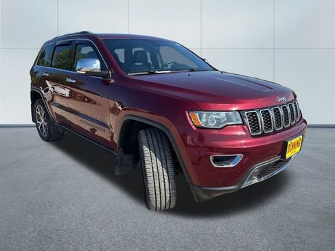 Used 2019 Jeep Grand Cherokee Limited w/ Trailer Tow Group IV AWD/4WD image 5