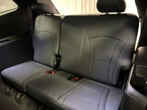 Used 2023 Buick Enclave Essence w/ Trailering Package, 5000 lbs. AWD/4WD image 24