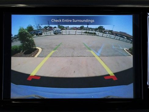 New 2026 Chrysler Pacifica Select FWD image 16